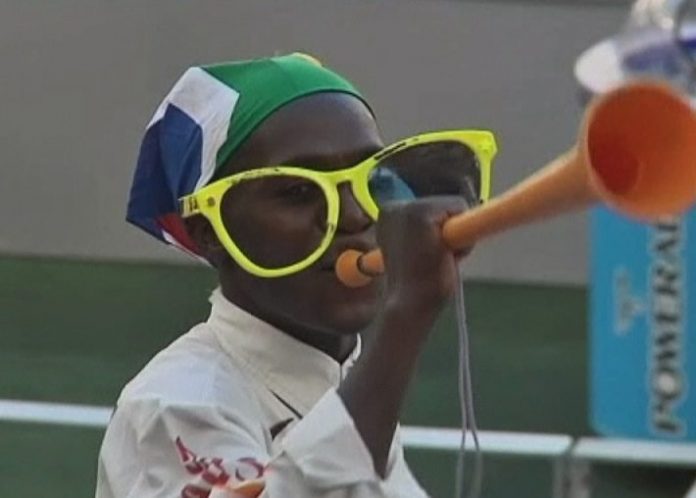 Vuvuzela vs Turkse Zurna