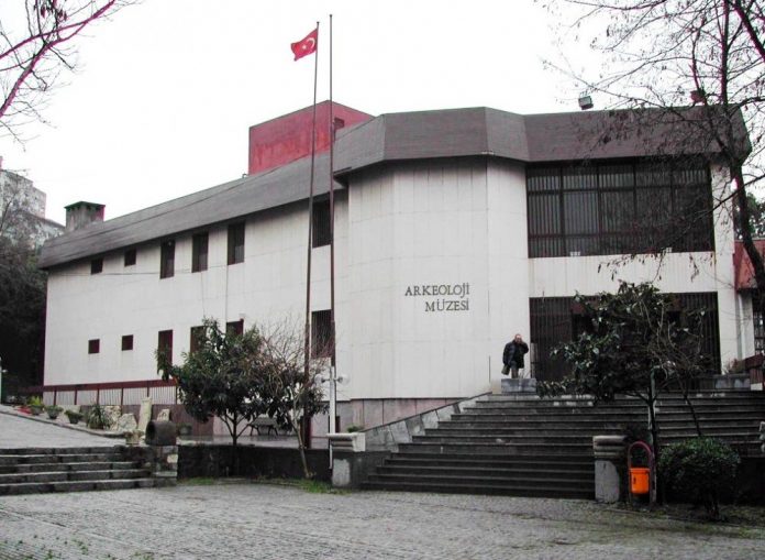 Het Archeologisch Museum (Izmir)