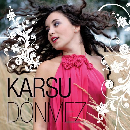 Karsu Dönmez treedt op in Amsterdam Karsu Dönmez treedt op in Amsterdam