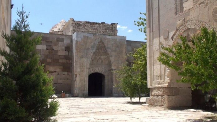 Sultanhani kervanserai