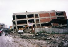 Turkije herdenkt grote aardbeving van 1999