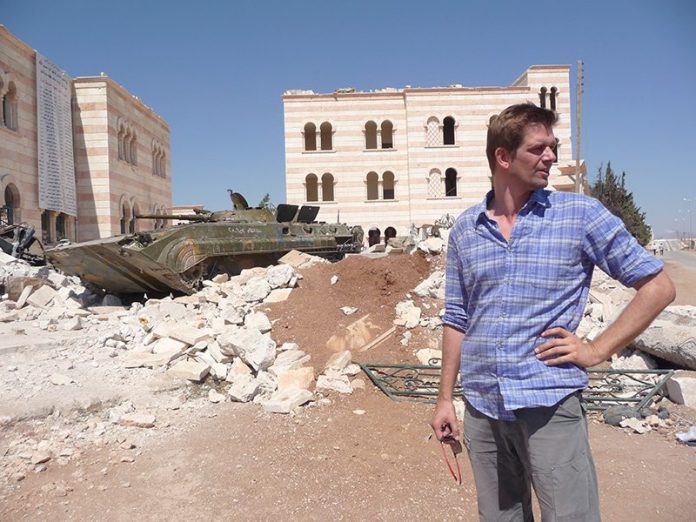 Bram Vermeulen Langs de grenzen van Turkije