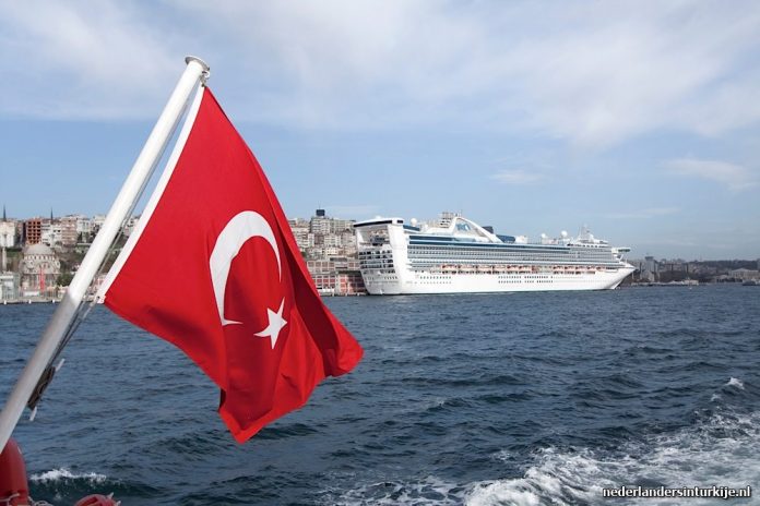 Istanbul Vapur Ferryboot