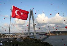 Derde brug Istanbul geopend na 39 maanden bouw