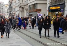 Istanbul stopt uitgifte verblijfsvergunning buitenlanders in acht regio’s